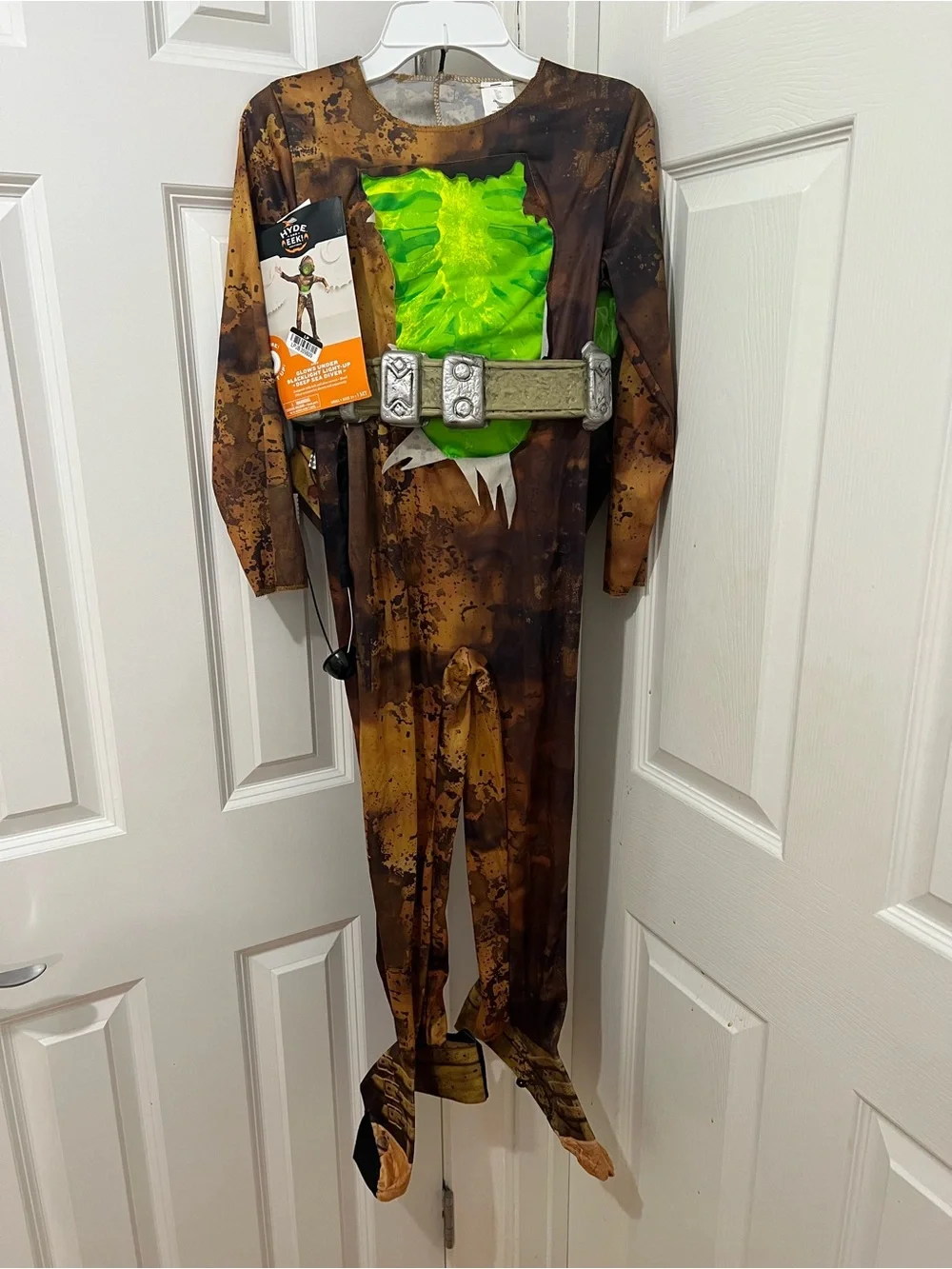Target Deep Sea Diver Costume in Brown and Bright Green - Picture 7 of 8